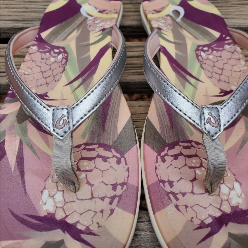 Olukai Ho'opio Hau Flip Flops Size 11 Women Silver Pineapple Sandals - Picture 5 of 12